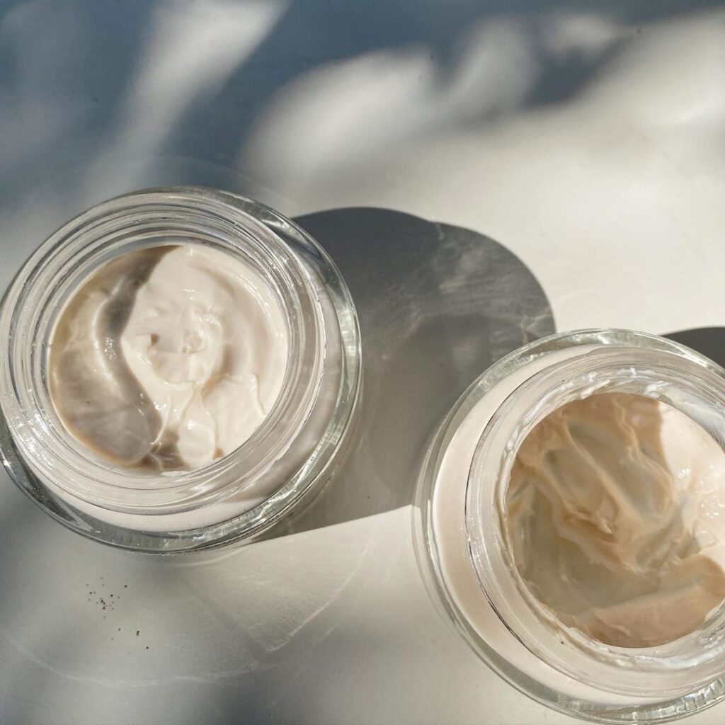 iuva - Crema viso anti-età