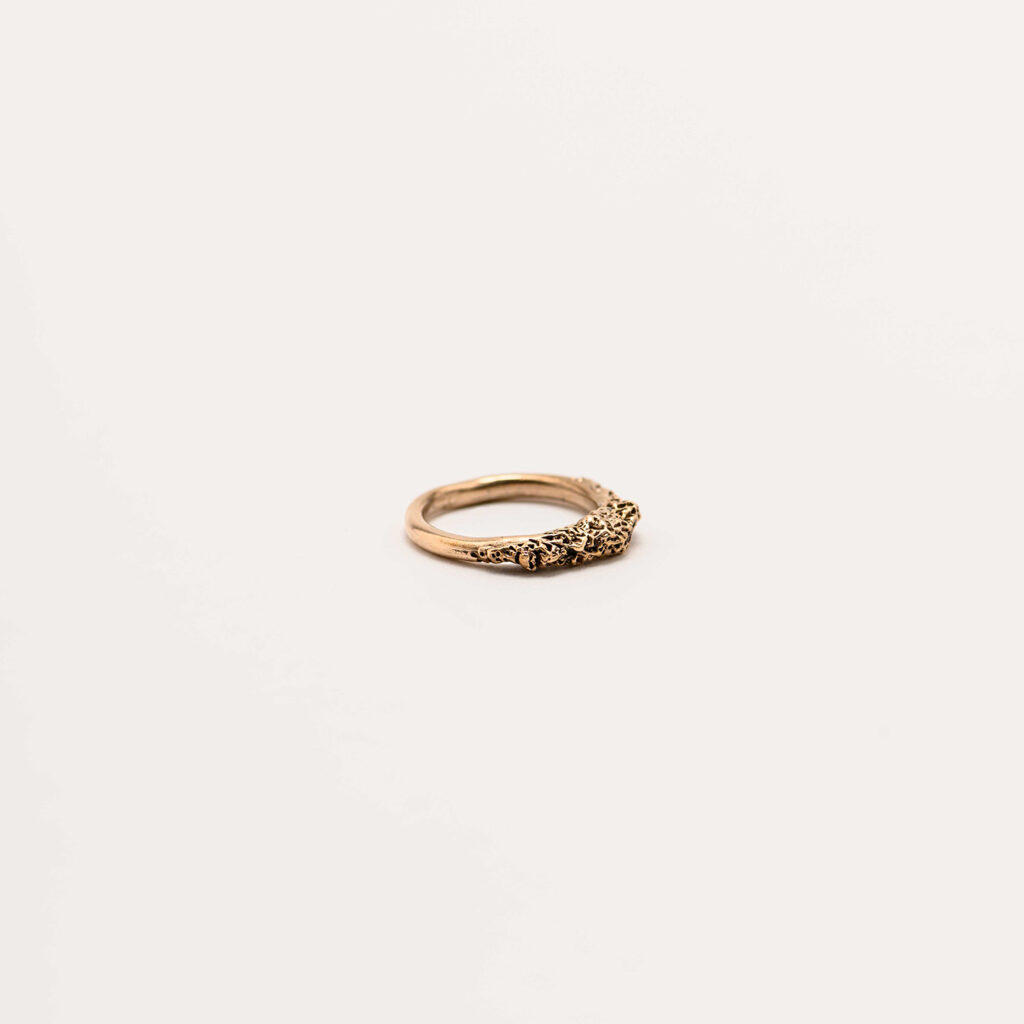 Corallo bronze ring