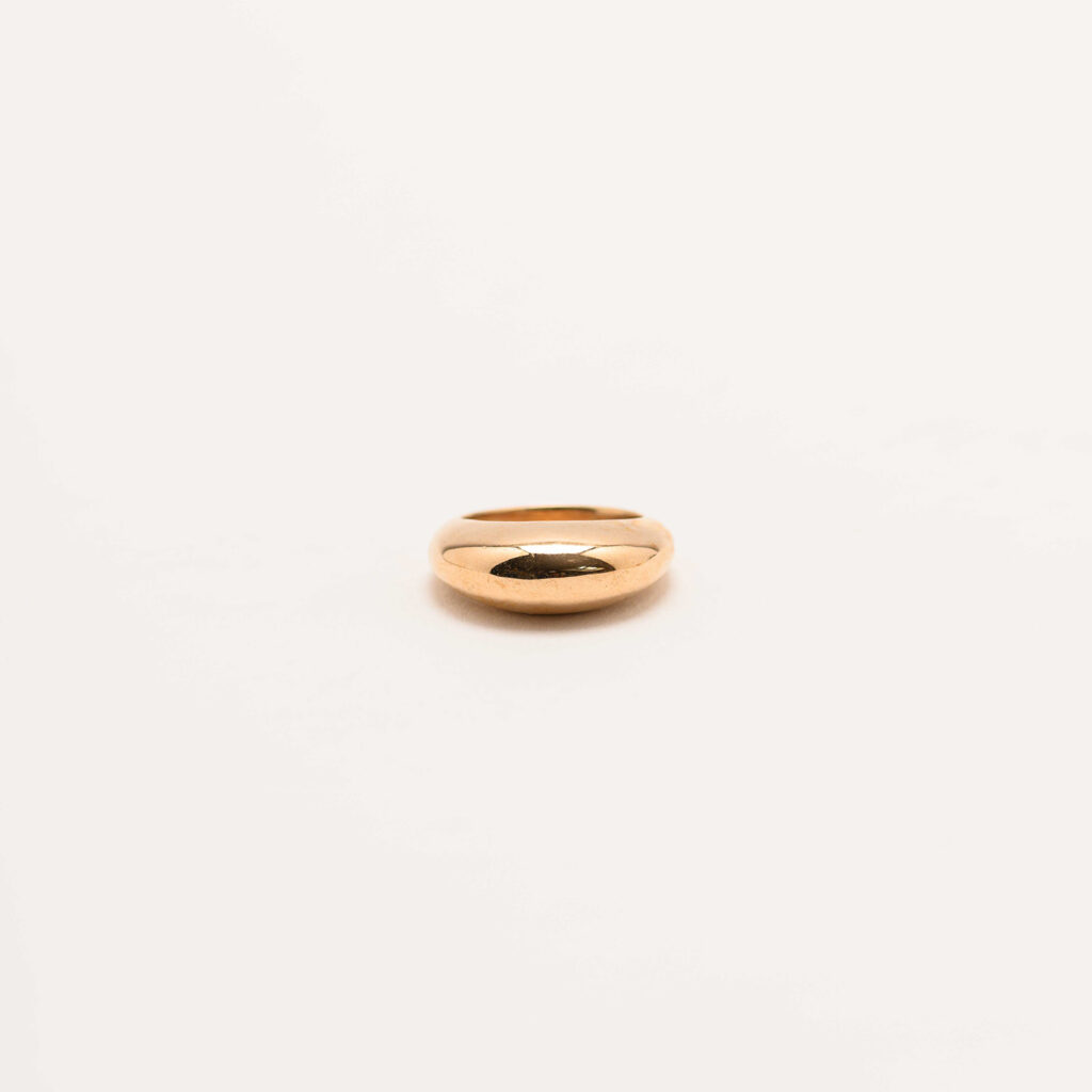 Regular bronze ring
