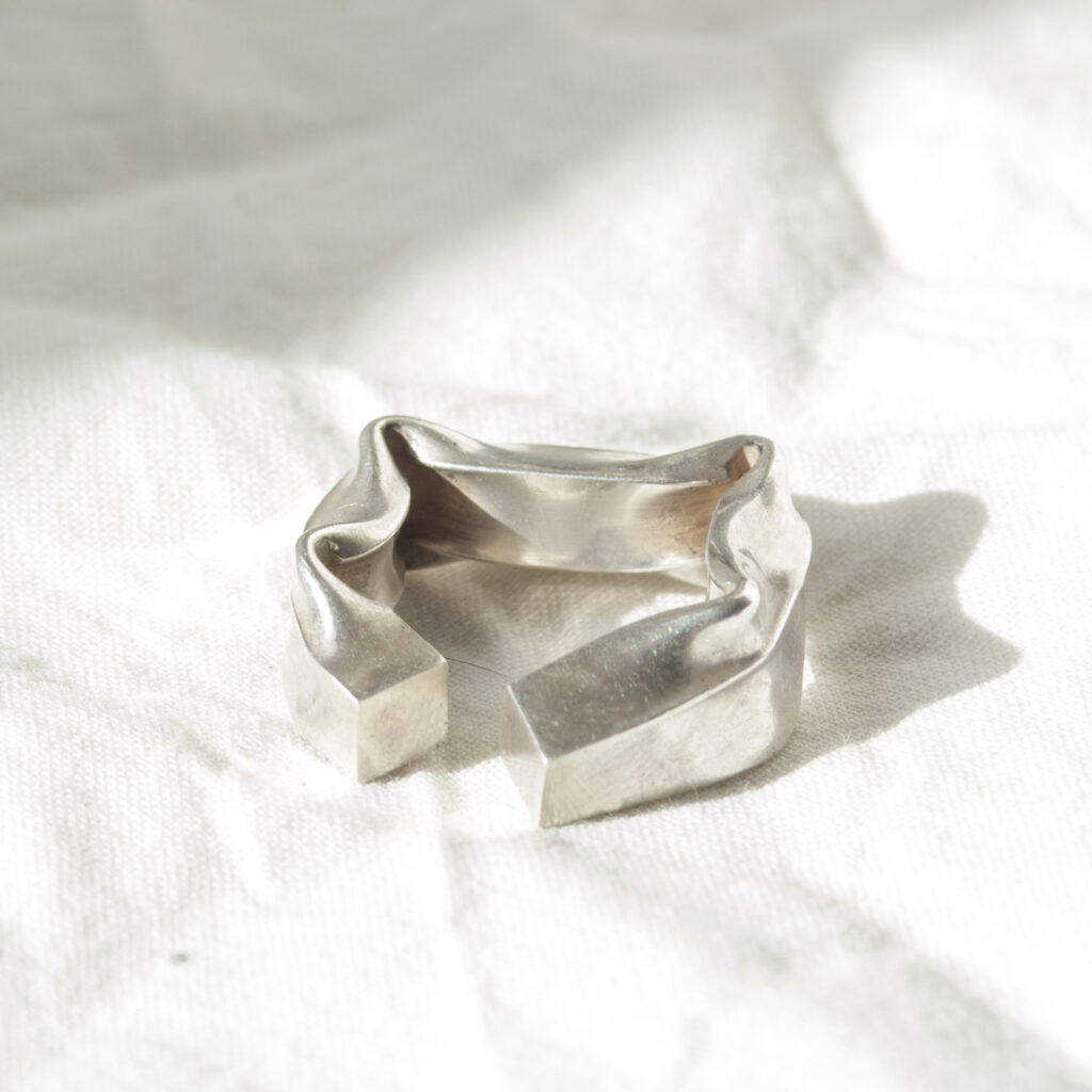 Square ring