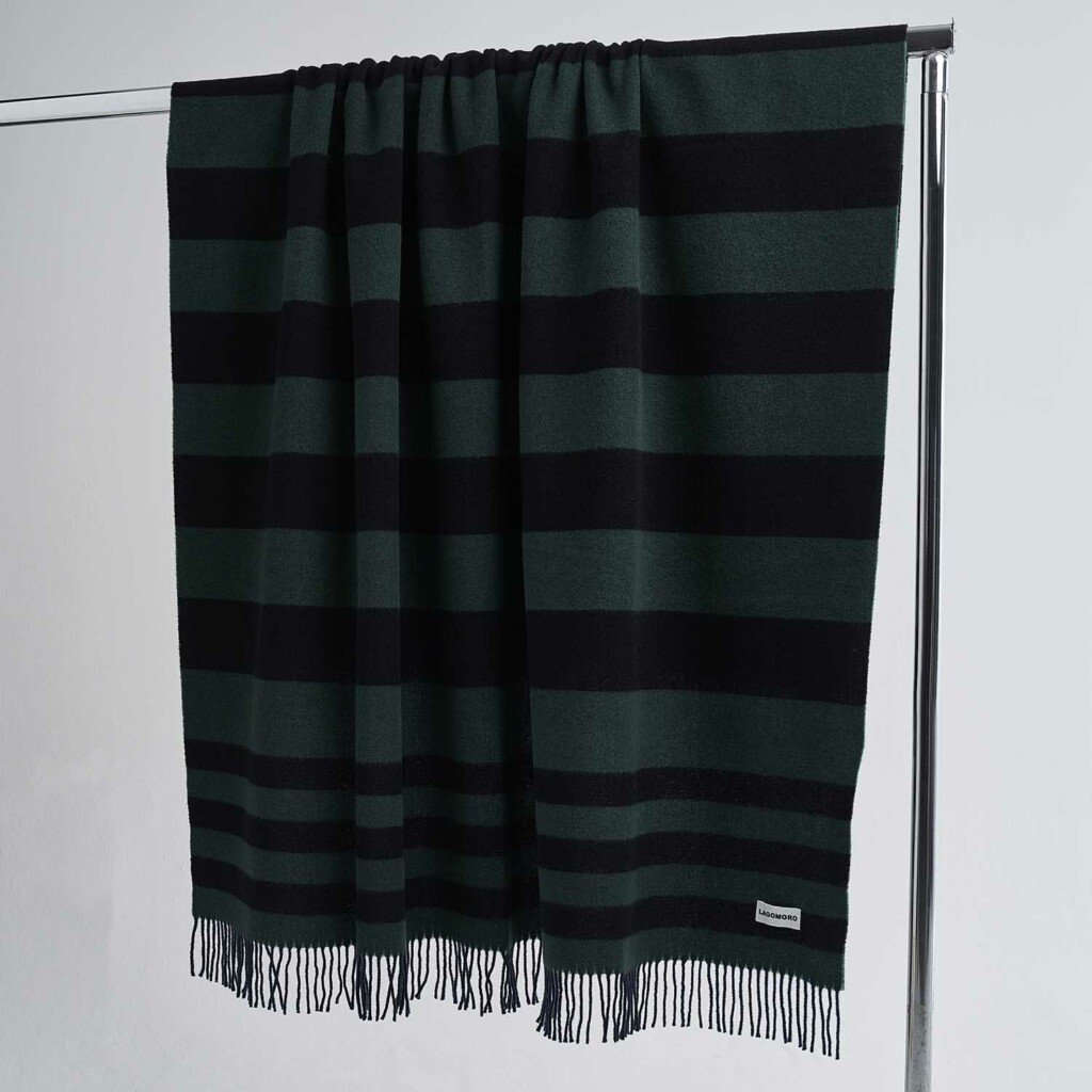 Cheval Vert blanket