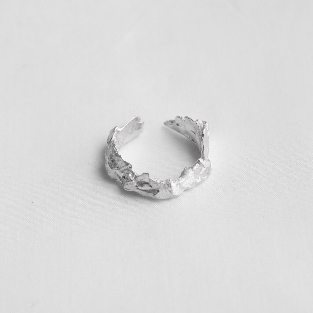 Ring IV