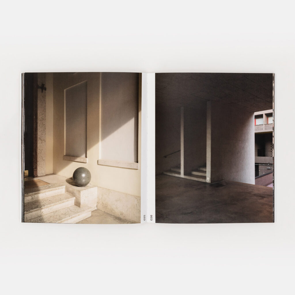 A hundred images to shape an unexisting place